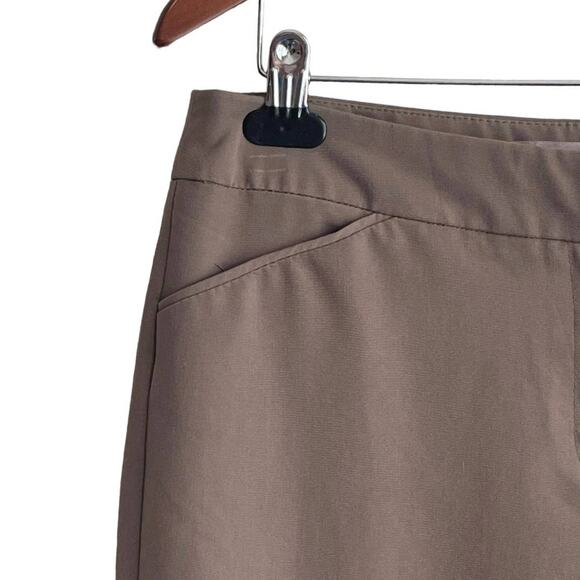Chicos Pants Women SP Brown Straight Leg Zip Clasp Closure Pockets Lightweight - Picture 5 of 13